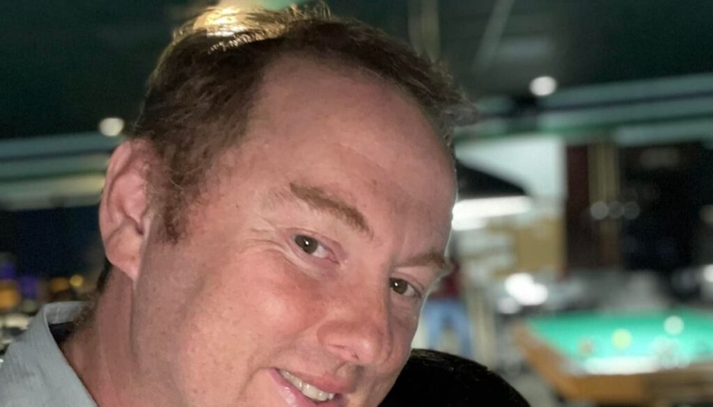 East Mesa, Arizona Pickleball Coach Mike Tsorn Accused of Online Bullying Amid Ongoing Conflict Over Noise Exposure!
