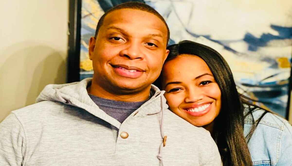 Coach Chad Scott Calls Himself Lucky to Have Shambrica Jones by His Side as a Supportive Wife