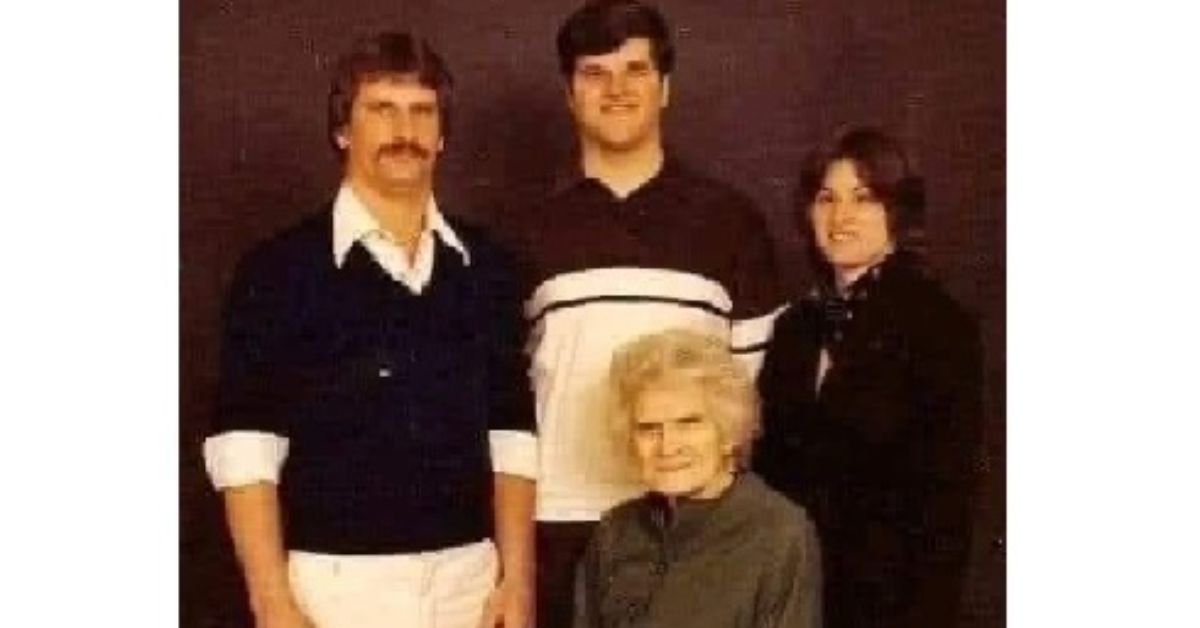 Grandmother, Whose Savings Were Stolen By Her Own Daughter In Texas, Raised Us Alone At 73 In Arkansas Through Football Games And Unwavering Love!