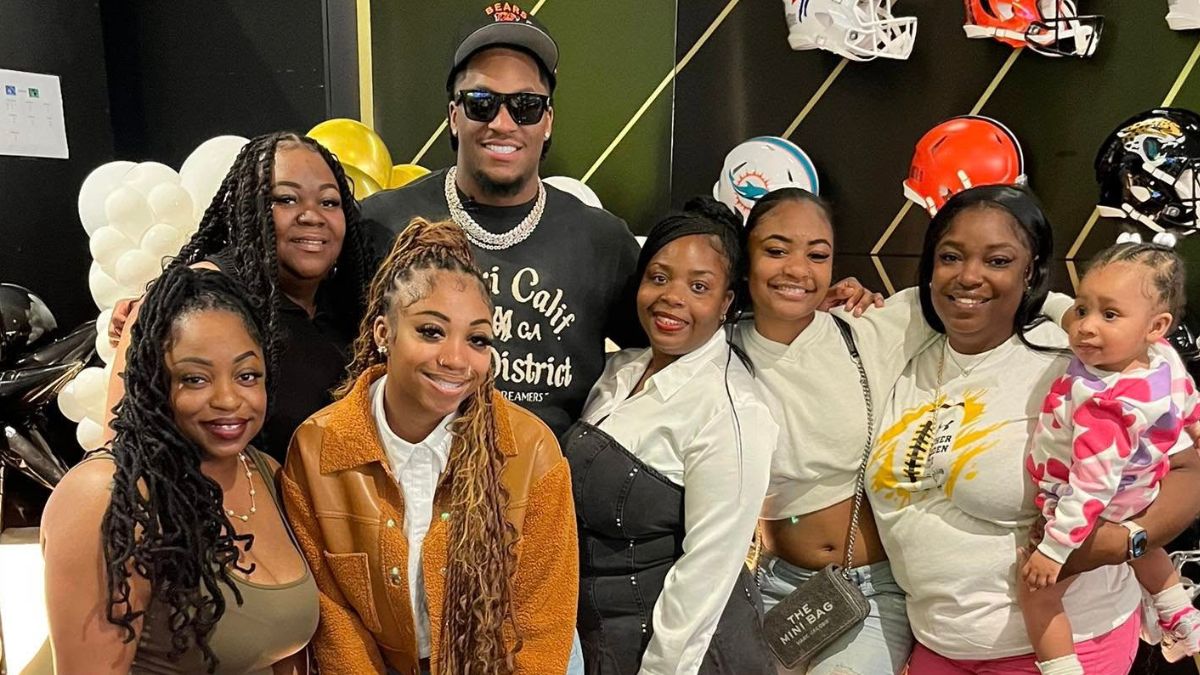 St. Louis, Missouri Native and Chicago Bears WR, Luther Burden III, is Proud Brother of Nine Sisters