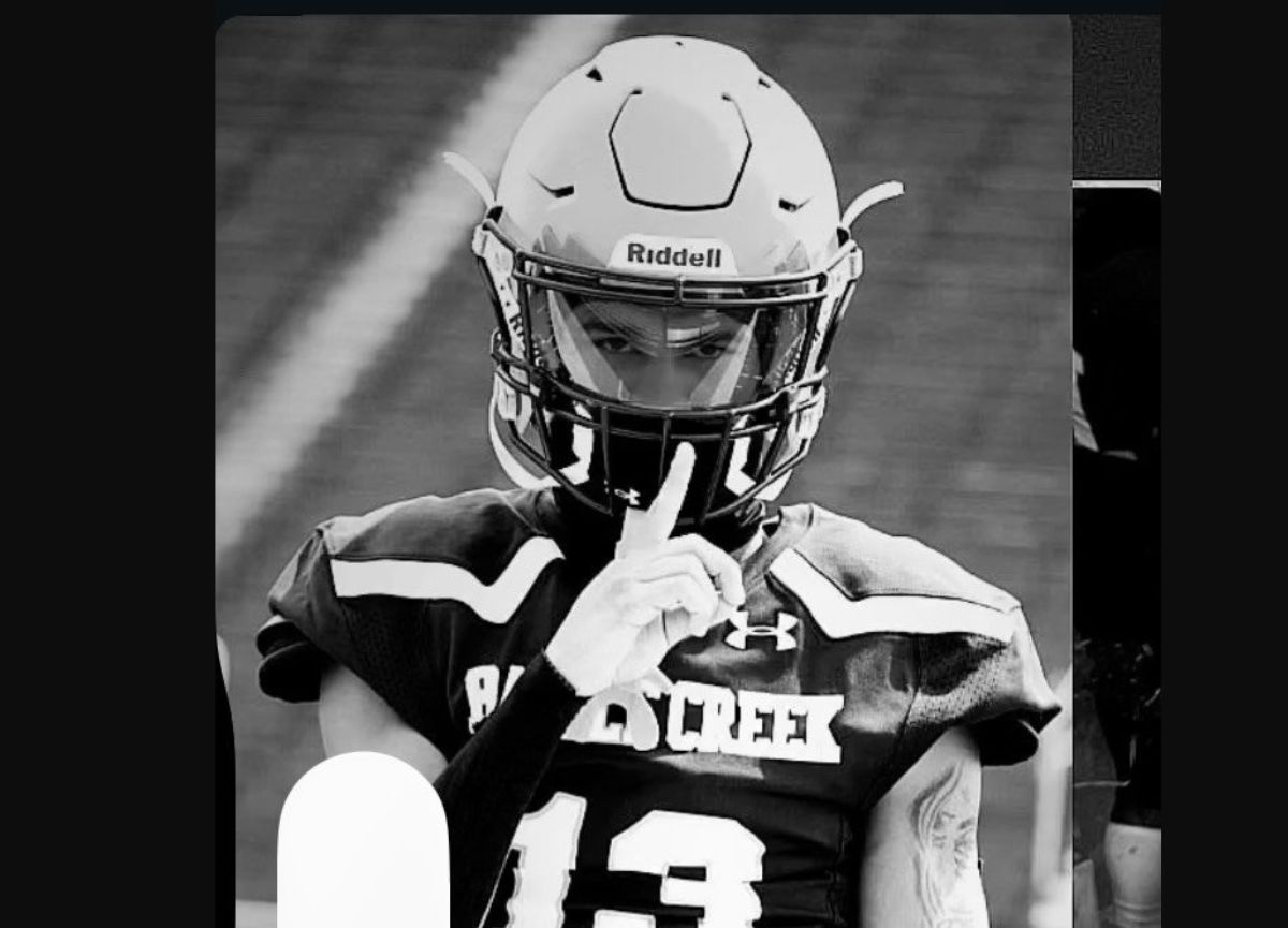 Kalamazoo, Michigan, Mother Watches Firstborn Son, Football Player Move Out on Christmas Eve to Face the Real World, Fears He’s Not Ready