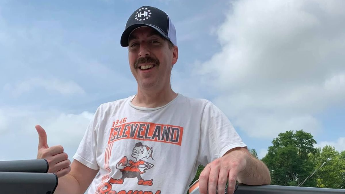 Woodbridge, Virginia Resident, and NFL and Monumental Sports Camera Operator Nicholaus Bunting Dies at 47 After Battle With PTSD-Driven OCD, Survived by Parents Edward and Elizabeth